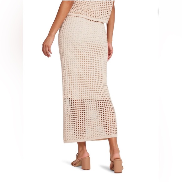 Steve Madden Knit Midi Skirt in Beige Size Small - Picture 5 of 6